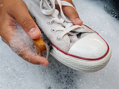 cleaning shoes with baking soda.